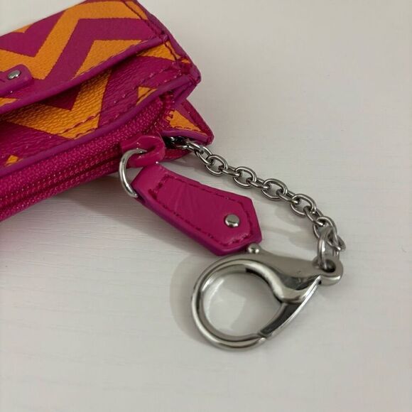 Vera Bradley Slim Coin Purse W/ Key  “ZIGGY ZAGS” Pattern (2014) RETIRED - Picture 11 of 12